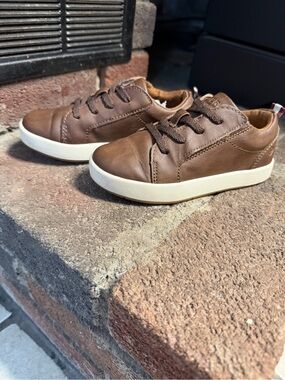 Boys Sperry shoes